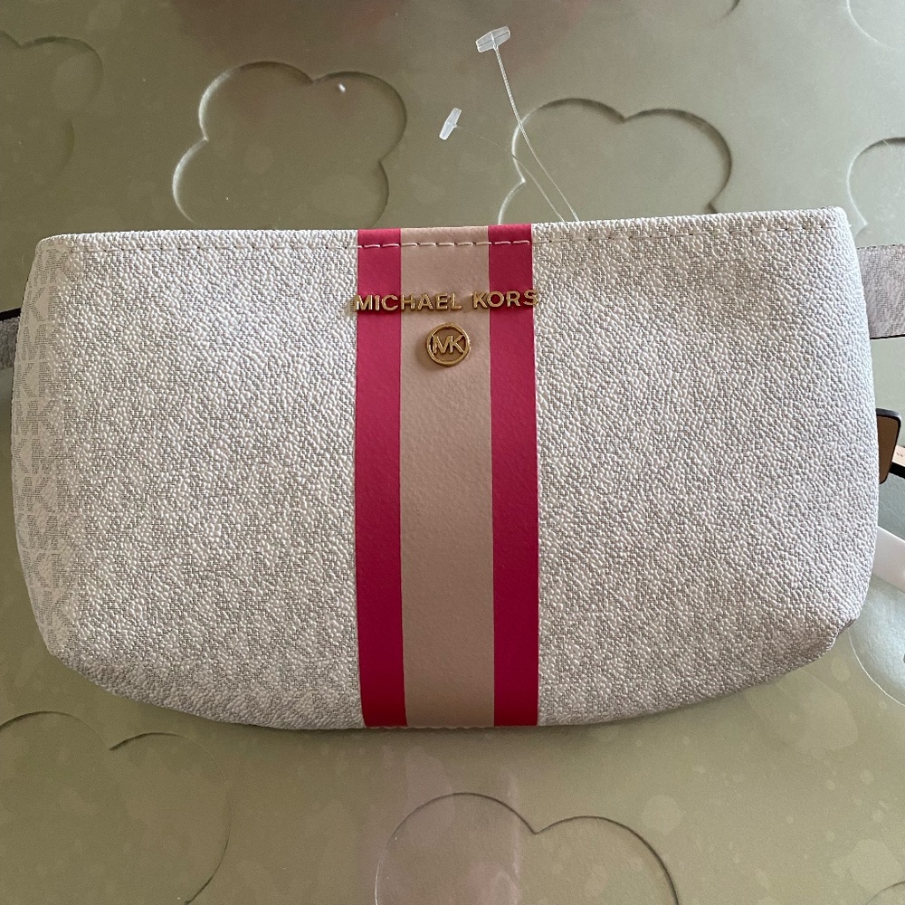 Michael kors fanny pouch